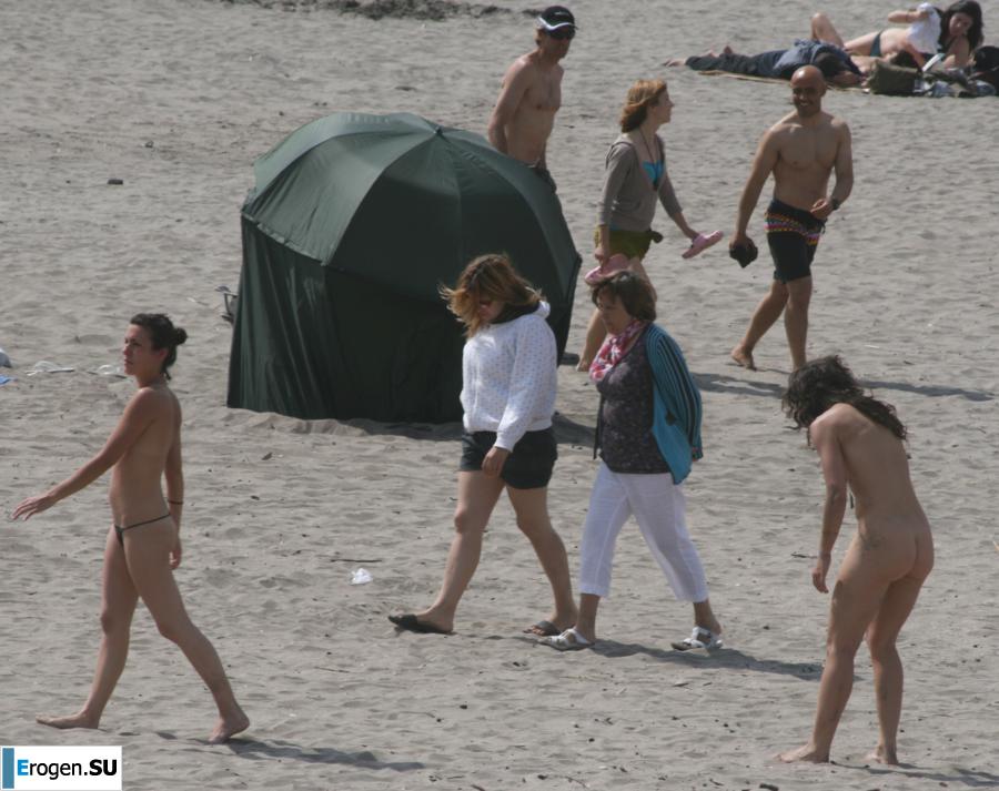 And again hippies. Now on the beach. Part 5. Photo 1