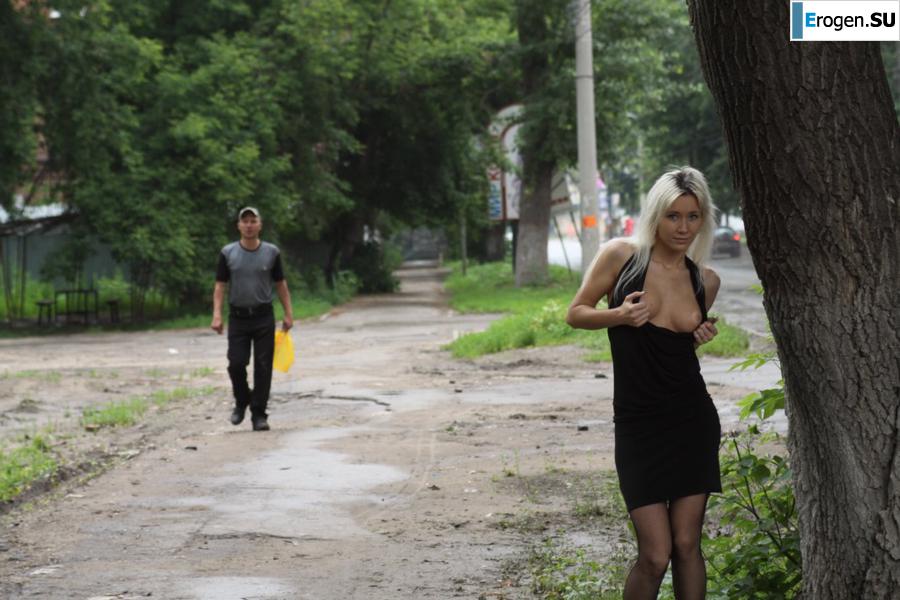 Nastya from Samara walks around the city and shows herself. Part 8. Photo 1