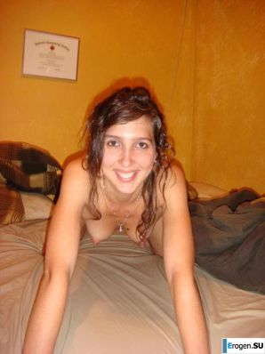 Smiling brunette with everlasting nipples. Part 2. Thumb 2