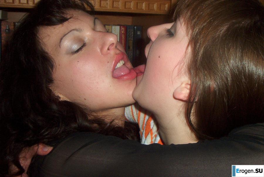 Russian Bisexual Brunette. Part 3. Photo 2