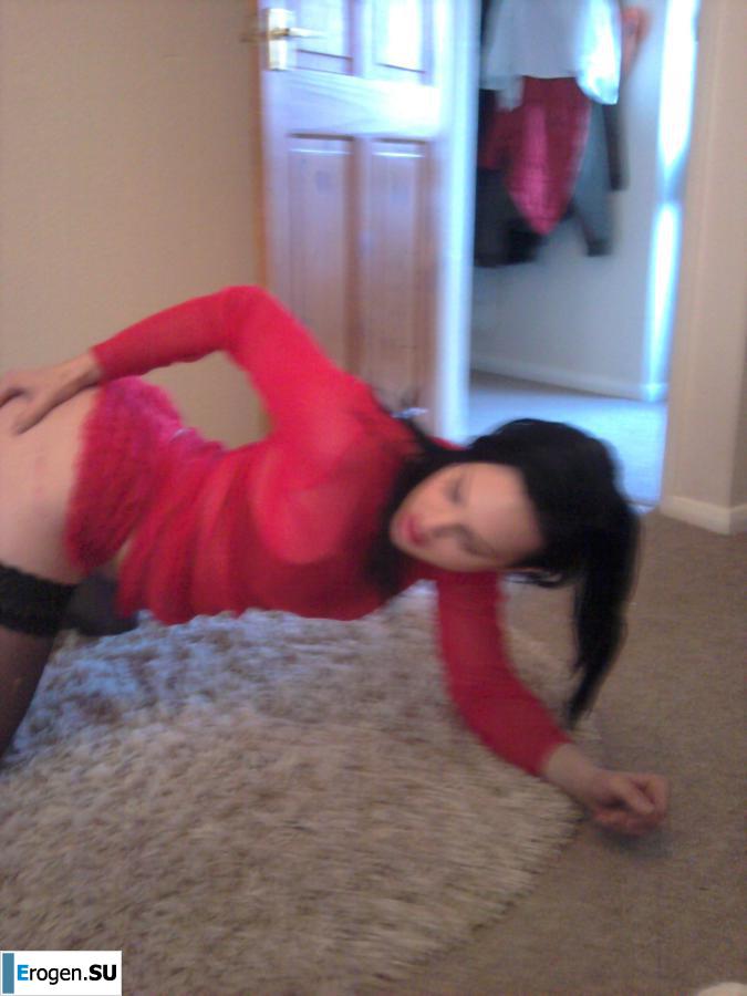 Pretty brunette in stockings. Part 2. Photo 1