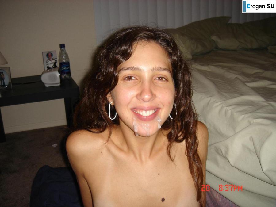 Smiling brunette with everlasting nipples. Part 6. Photo 2