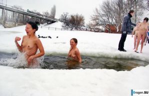 Ukrainian nudists in winter. Part 3. Thumb 3