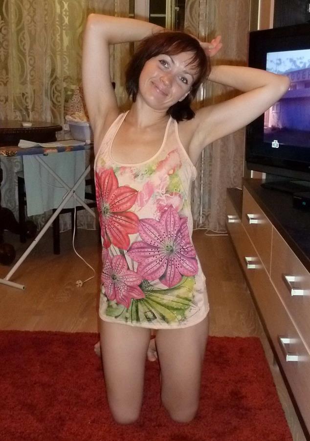 Russian babe with small breasts. Part 3. Photo 2