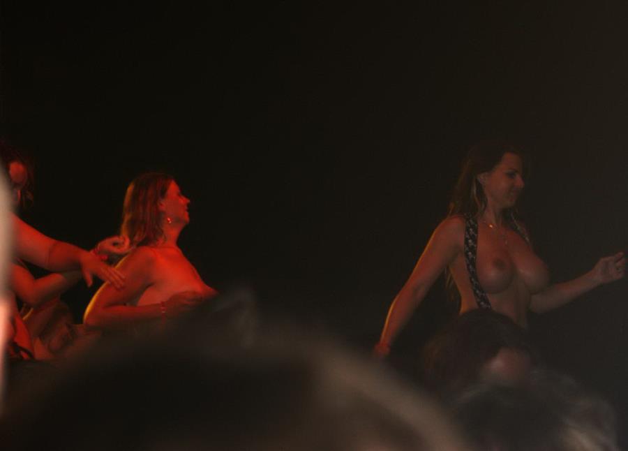 Tits and some pussies at rock concerts. Part 3. Photo 2