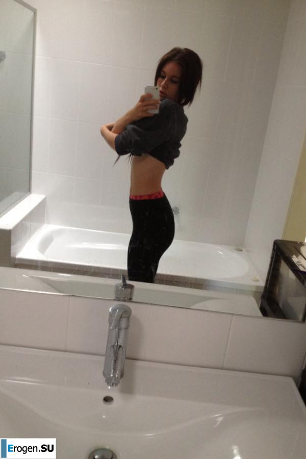 In the restroom. Photo 1