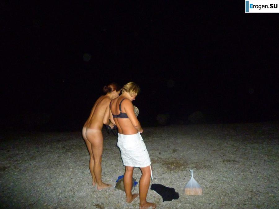 naked girls on the beach. Part 3. Photo 2