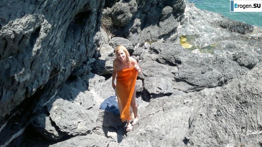 naked on the rocky shores. Part 2. Photo 1