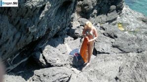 naked on the rocky shores. Part 2. Thumb 3