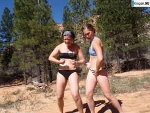 crazy girls in the canyon. Thumb 2