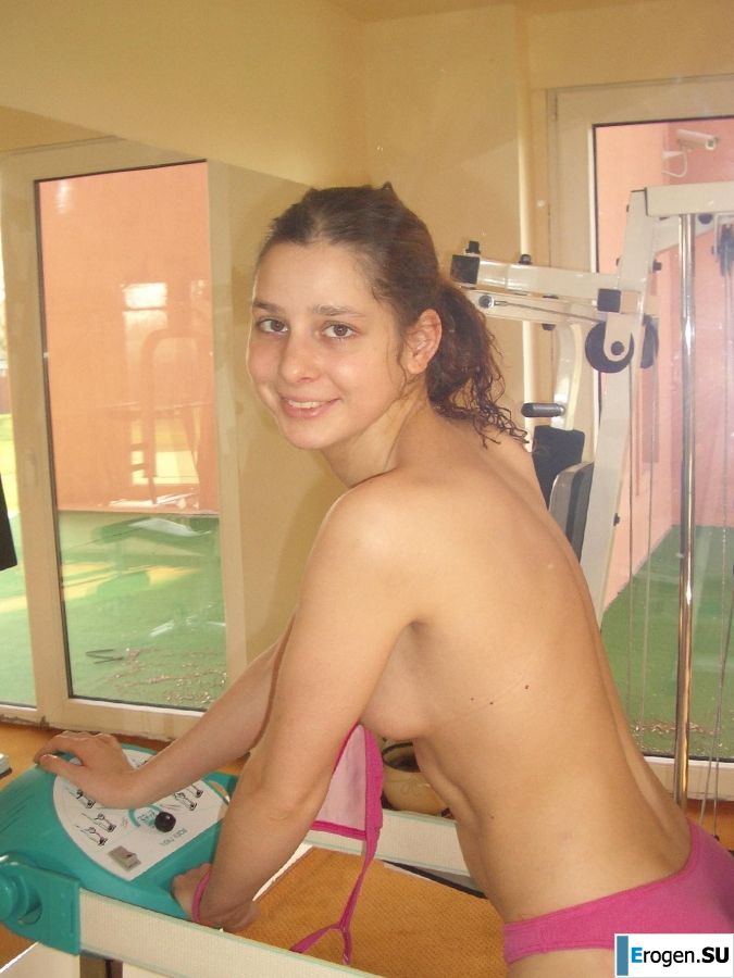 Masha without clothes and her member of her boyfriend. Part 3. Photo 2