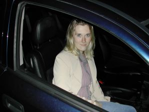 A blonde with a thin waist poses in front of her husband in the car and at home. Part 4. Thumb 1