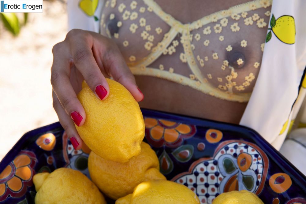 Fatima in Lemon Yellow. Picture 1